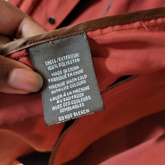 Badgley Mischka Dakota Water Repellent Anorak in Rust Red - Picture 6 of 8